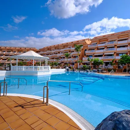 Апартаменты Home2book Modern Design Seaview Apt, Pool&terrace Плая-де-лас-Америкас
