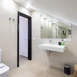 Home2book Modern Design Seaview Apt, Pool&terrace Lejlighed
